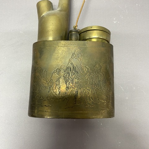 古玩陶瓷民國·人物紋飾·銅水煙袋拍賣,當前價格389元