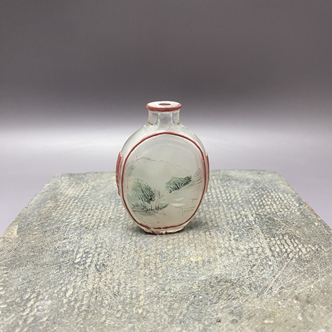 古玩陶瓷鼻煙壺真品鑒賞圖
