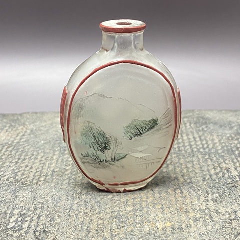 古玩陶瓷鼻煙壺真品鑒賞圖