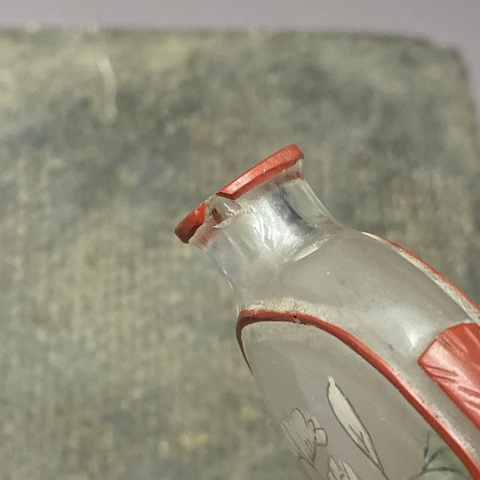 古玩陶瓷鼻煙壺真品鑒賞圖