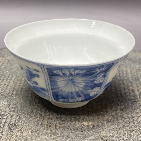 古玩陶瓷民國·梅蘭竹菊·手繪青花杯拍賣,當前價格368元