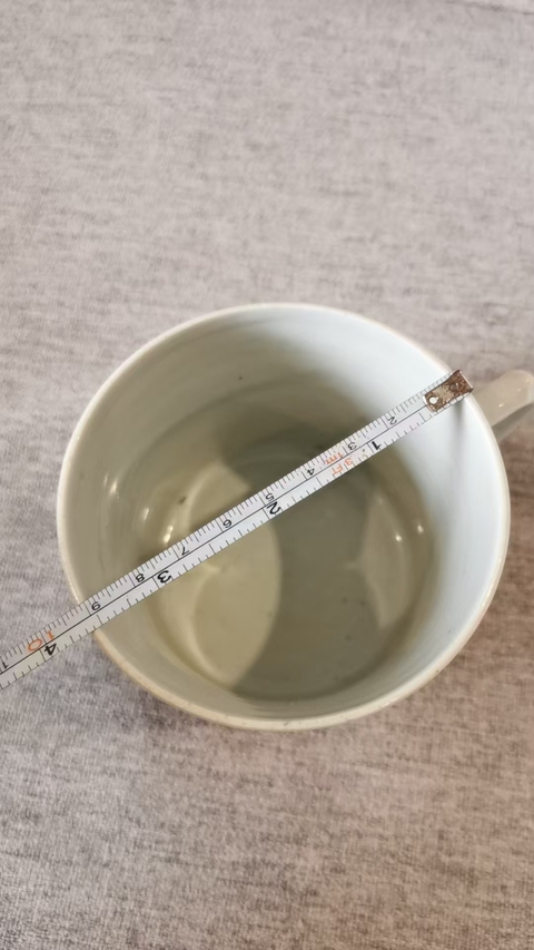 古玩陶瓷清晚期 礬紅萬福萬壽把杯真品鑒賞圖