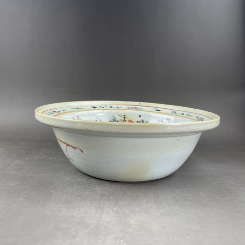古玩陶瓷粉彩狀元及第圖折沿盆真品鑒賞圖