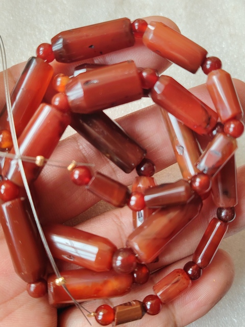 古玩玉器天然紅瑪瑙珠串真品鑒賞圖