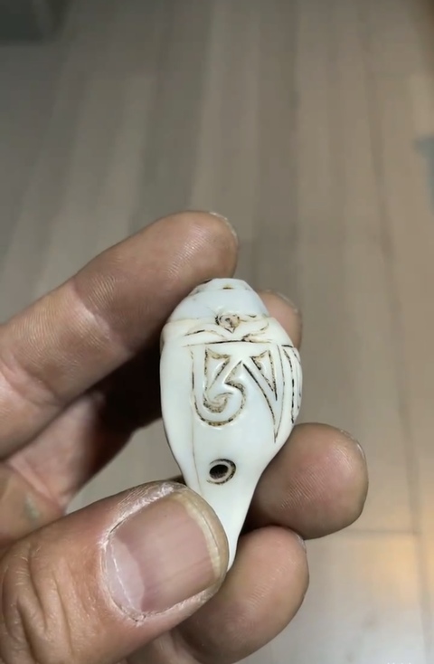古玩銅器法螺真品鑒賞圖