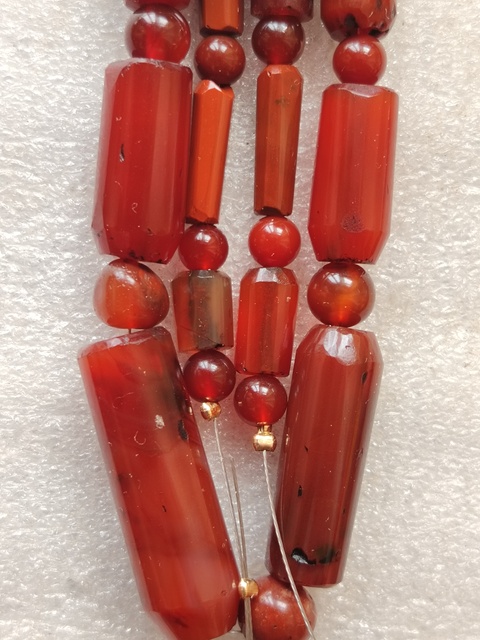 古玩玉器天然紅瑪瑙珠串真品鑒賞圖