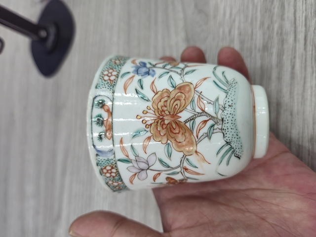 古玩陶瓷五彩花卉紋仰鐘杯拍賣,當前價格4200元