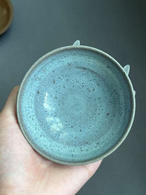 古玩陶瓷元代鈞窯束口盞真品鑒賞圖