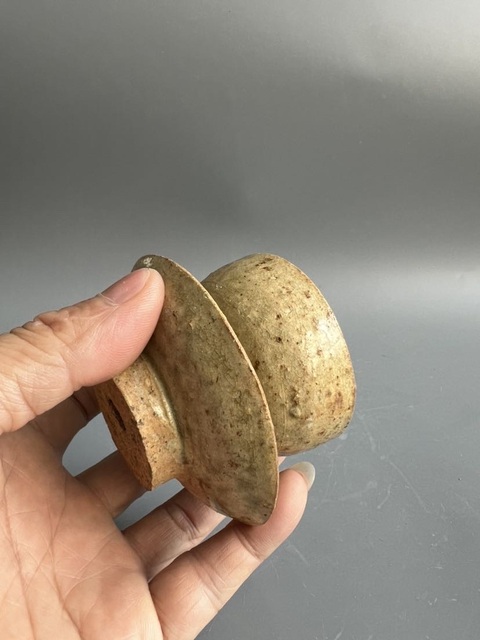古玩陶瓷青釉盞托真品鑒賞圖