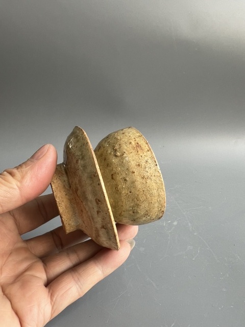 古玩陶瓷青釉盞托真品鑒賞圖