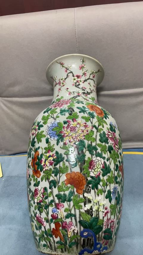 古玩陶瓷清中期 十二花神觀音瓶真品鑒賞圖