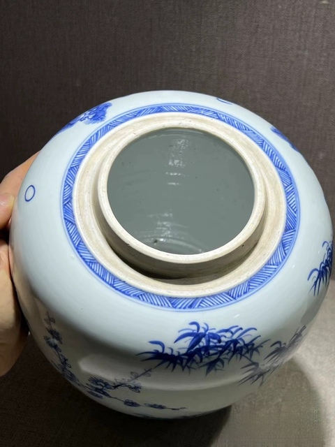 古玩陶瓷青花罐真品鑒賞圖