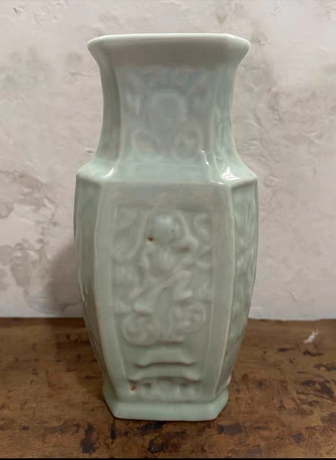 古玩陶瓷青釉瓶真品鑒賞圖