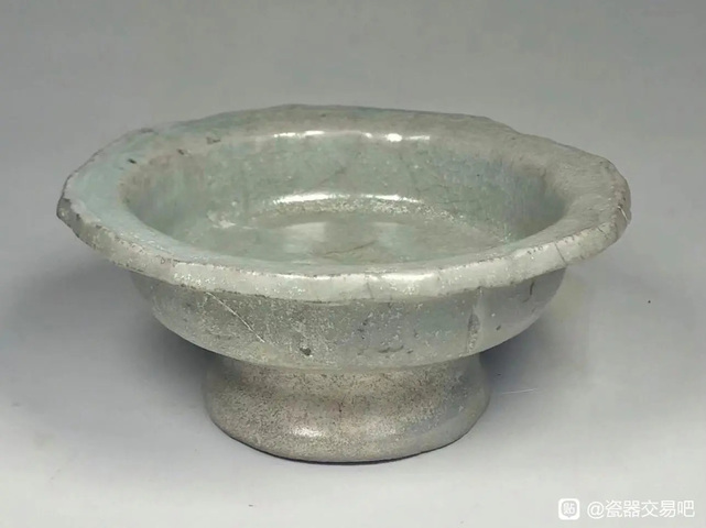 古玩陶瓷高麗青瓷高足杯拍賣,當前價格3300元