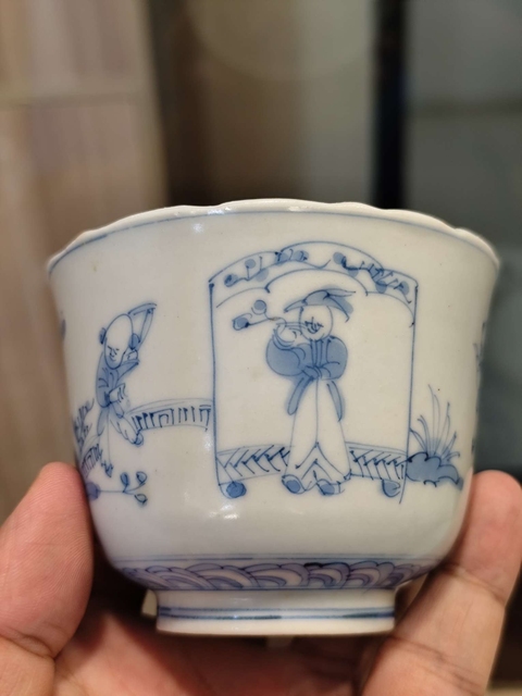 古玩陶瓷嬰戲紋青花杯真品鑒賞圖