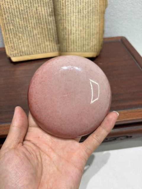 古玩陶瓷豇豆紅釉印盒蓋真品鑒賞圖