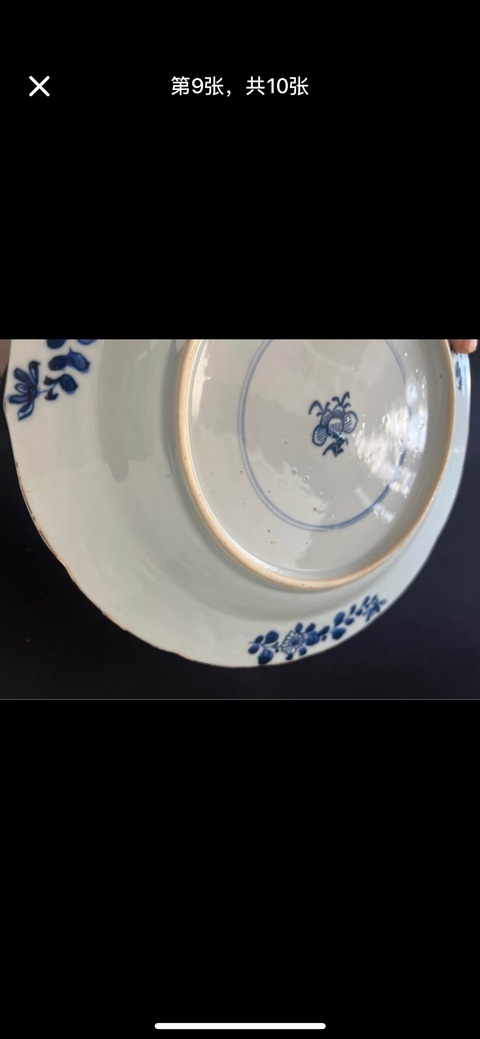 古玩陶瓷花卉紋青花盤真品鑒賞圖