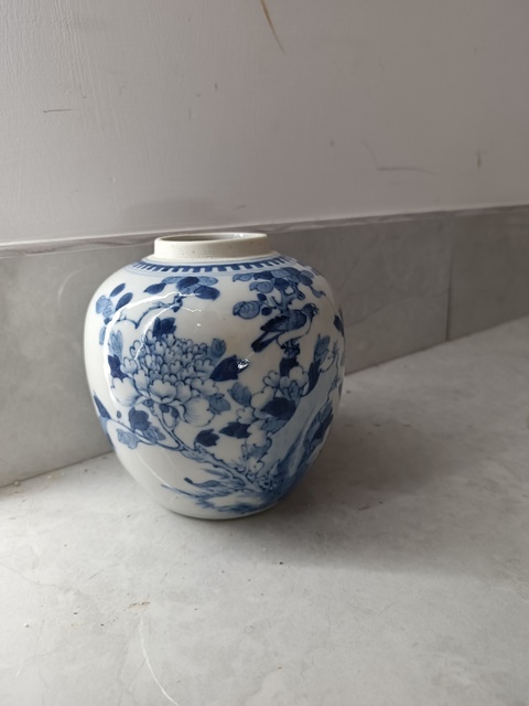 古玩陶瓷晚清青花花鳥(niǎo)罐真品鑒賞圖