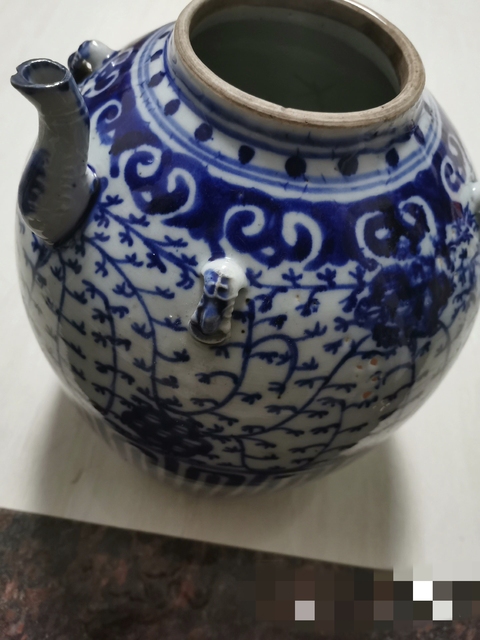 古玩陶瓷青花四系壺真品鑒賞圖