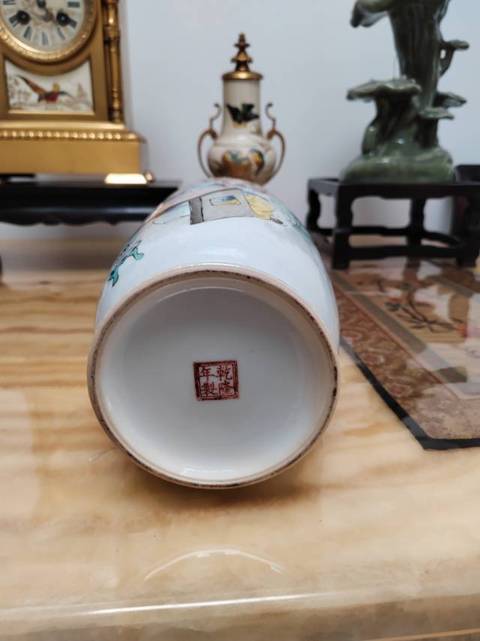 古玩陶瓷粉彩瓶真品鑒賞圖