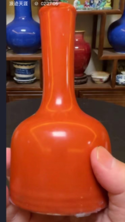 古玩陶瓷珊瑚紅釉粉彩搖鈴尊真品鑒賞圖