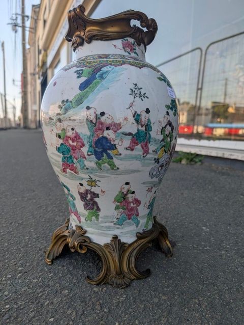 古玩陶瓷粉彩嬰戲圖將軍罐真品鑒賞圖