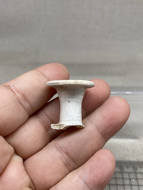 古玩陶瓷定窯白釉凈瓶標本真品鑒賞圖