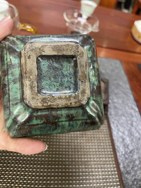 古玩陶瓷木紋釉四方雙耳瓶真品鑒賞圖