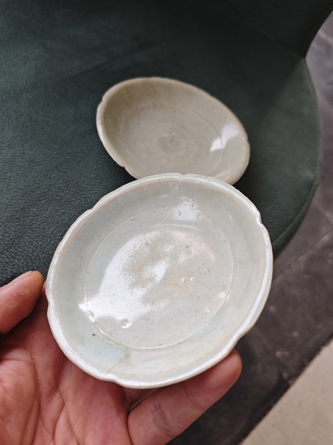 古玩陶瓷青白釉花口碟一對拍賣,當前價格1200元