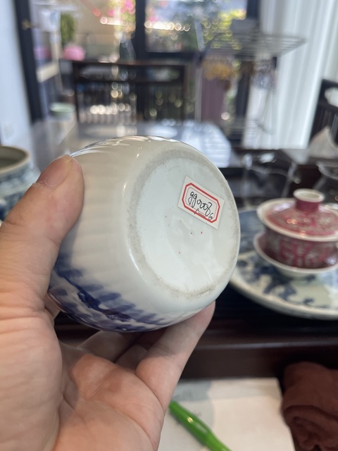 古玩陶瓷青花提梁壺真品鑒賞圖
