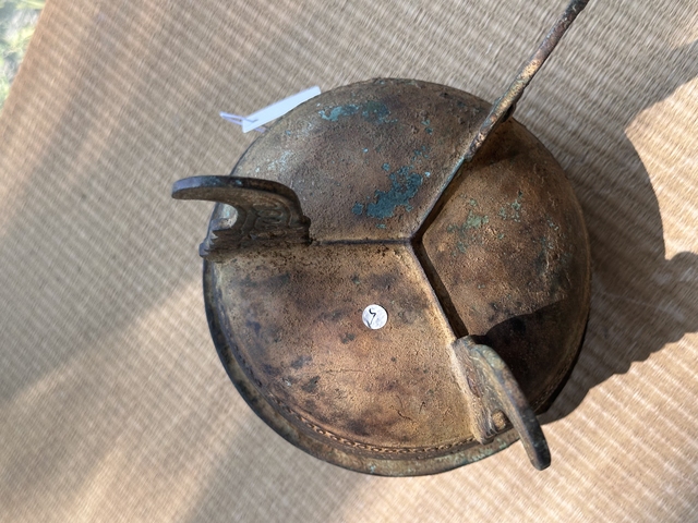 古玩銅器鼎式爐真品鑒賞圖
