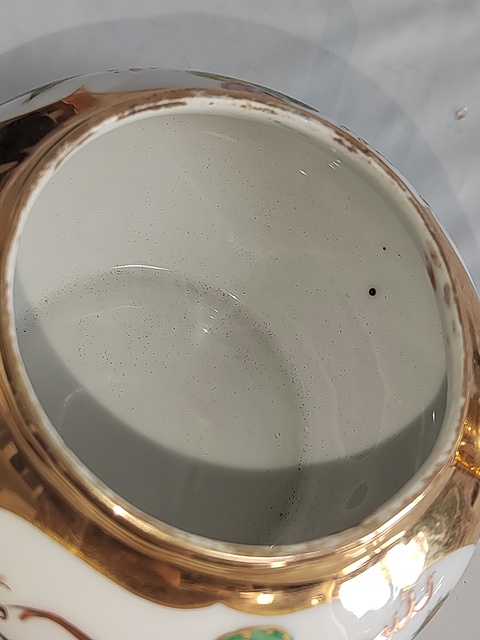 古玩陶瓷粉彩龍鳳紋雙耳壺真品鑒賞圖