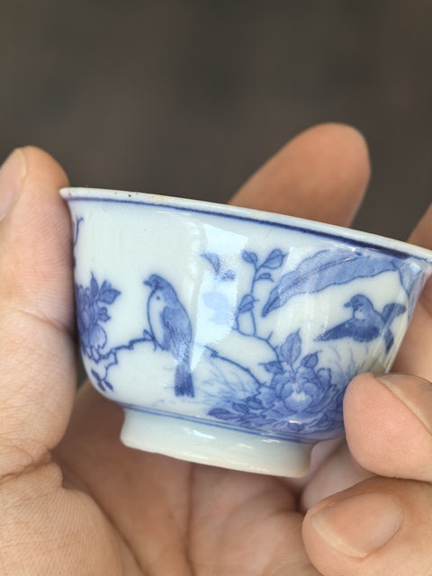 古玩陶瓷青花花鳥紋杯真品鑒賞圖
