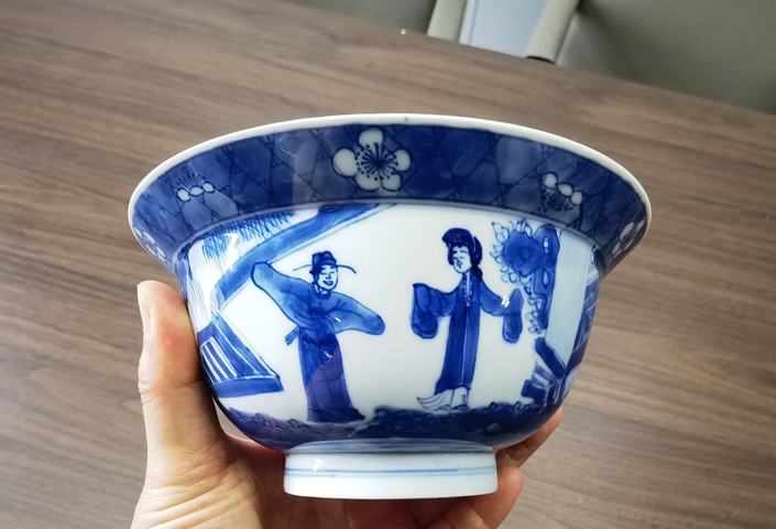 古玩陶瓷人物紋青花碗真品鑒賞圖