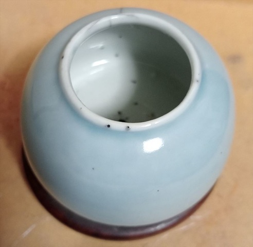 古玩陶瓷天藍釉水盂真品鑒賞圖
