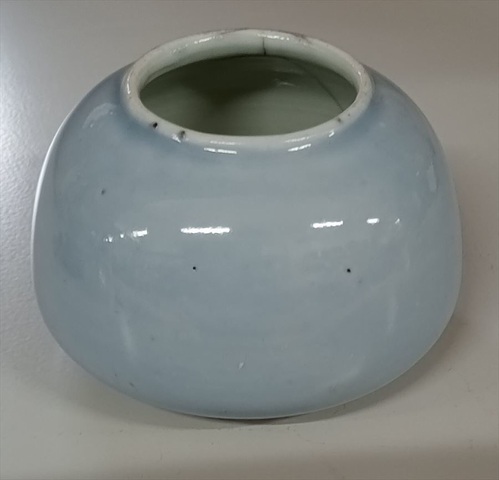 古玩陶瓷天藍釉水盂真品鑒賞圖