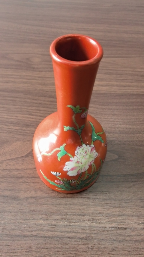 古玩陶瓷珊瑚紅釉粉彩搖鈴尊真品鑒賞圖