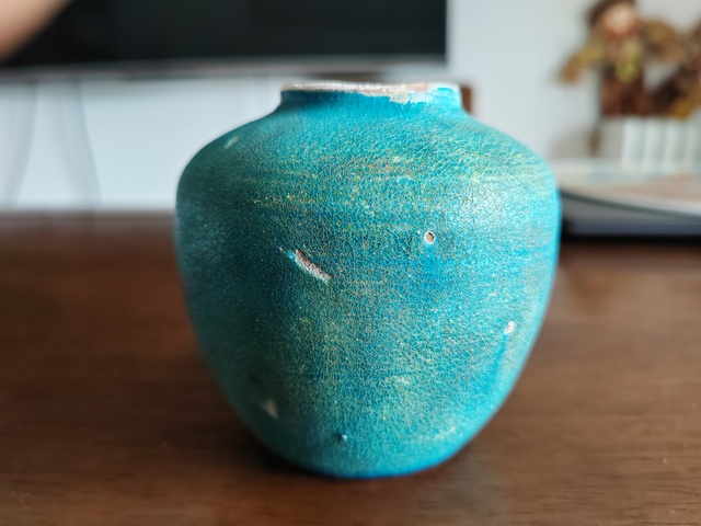 古玩陶瓷孔雀藍(lán)釉罐真品鑒賞圖