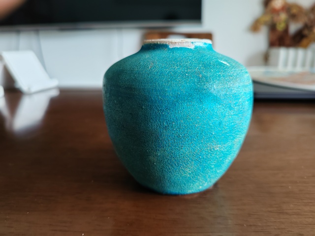 古玩陶瓷孔雀藍(lán)釉罐真品鑒賞圖