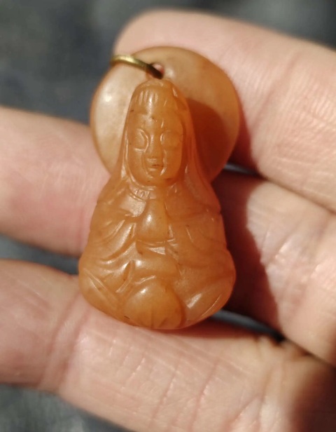 古玩玉器和田玉雕“觀音”掛件真品鑒賞圖