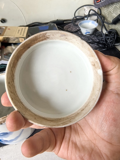 古玩陶瓷人物紋青花蓋缸真品鑒賞圖