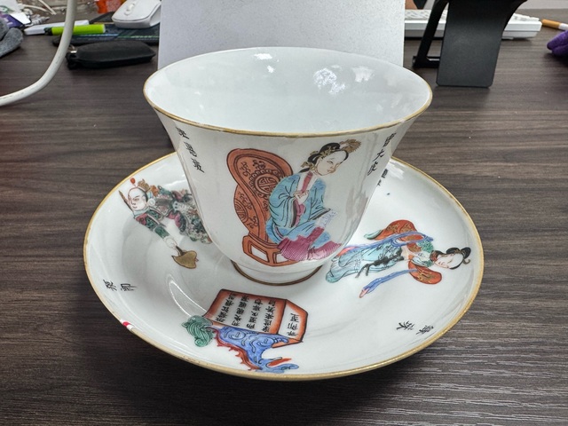 古玩陶瓷粉彩無雙譜紋杯碟真品鑒賞圖