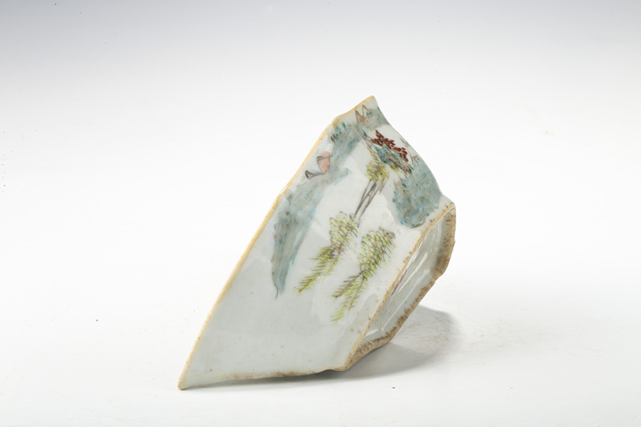 古玩陶瓷清晚·淺絳彩山水紋蝠形貢盤一對(duì)真品鑒賞圖