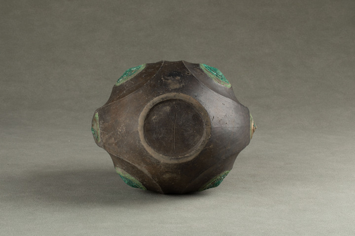 古玩陶瓷羊角壺真品鑒賞圖