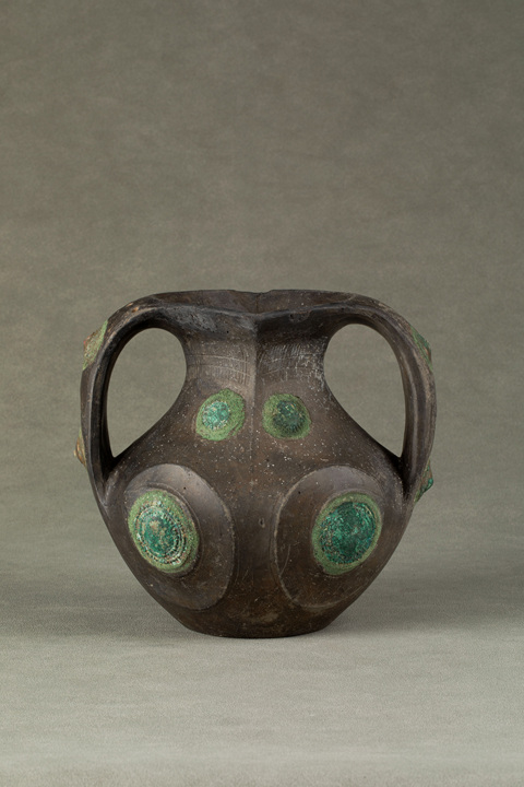 古玩陶瓷羊角壺真品鑒賞圖