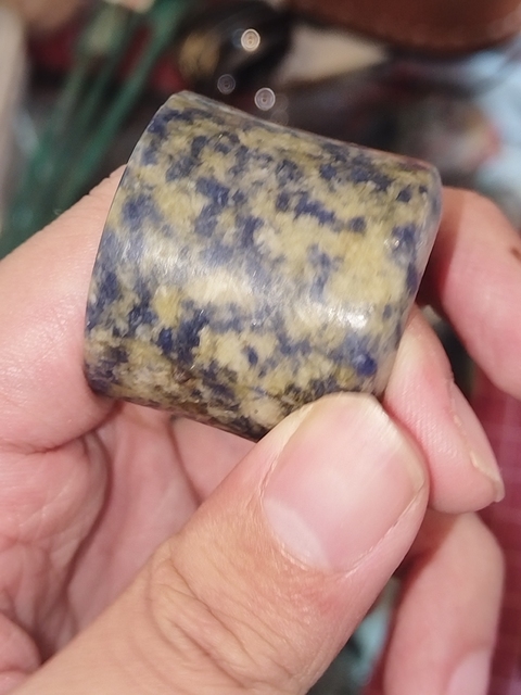 古玩玉器扳指真品鑒賞圖