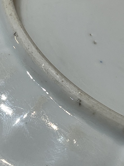 古玩陶瓷五彩提籃花卉紋盤真品鑒賞圖