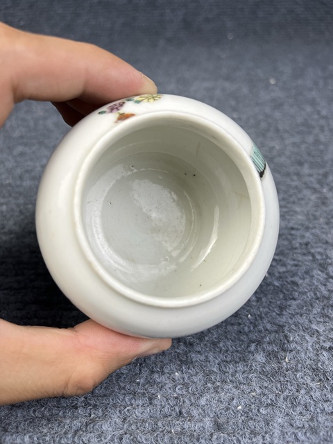 古玩陶瓷粉彩人物故事紋水盂真品鑒賞圖
