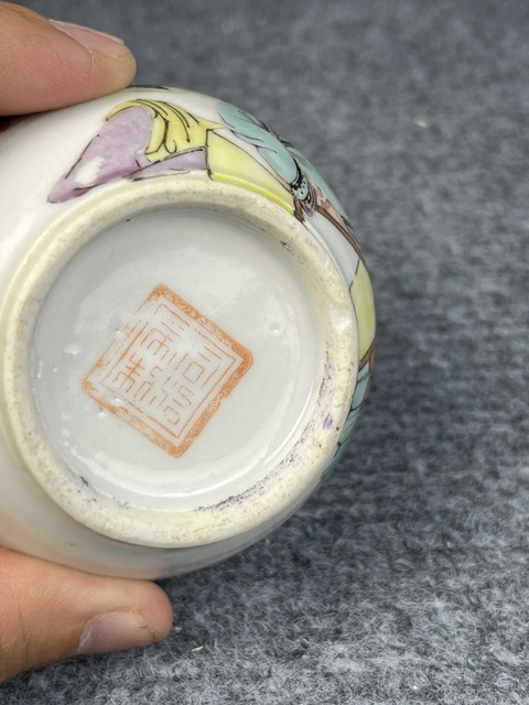 古玩陶瓷粉彩人物故事紋水盂真品鑒賞圖