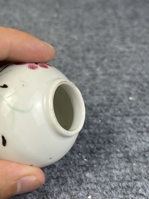 古玩陶瓷粉彩花鳥紋小水盂真品鑒賞圖